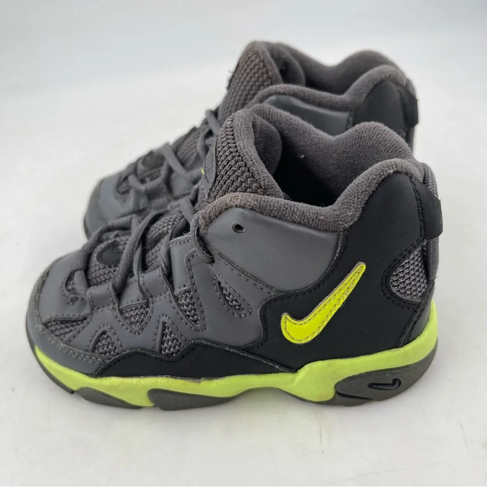Nike Unisex Kid’s High Boots - Size 8C - Grey Yellow Sneakers Shoes